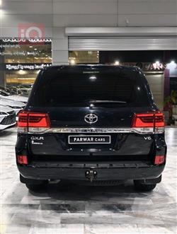 تويوتا لاندكروزر